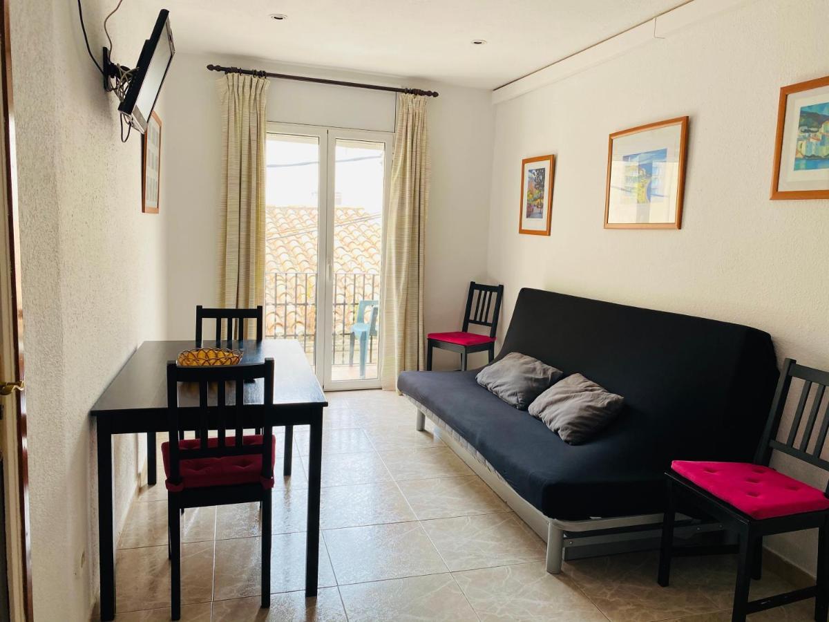 Apartamentos Mitus Canet De Mar Eksteriør bilde