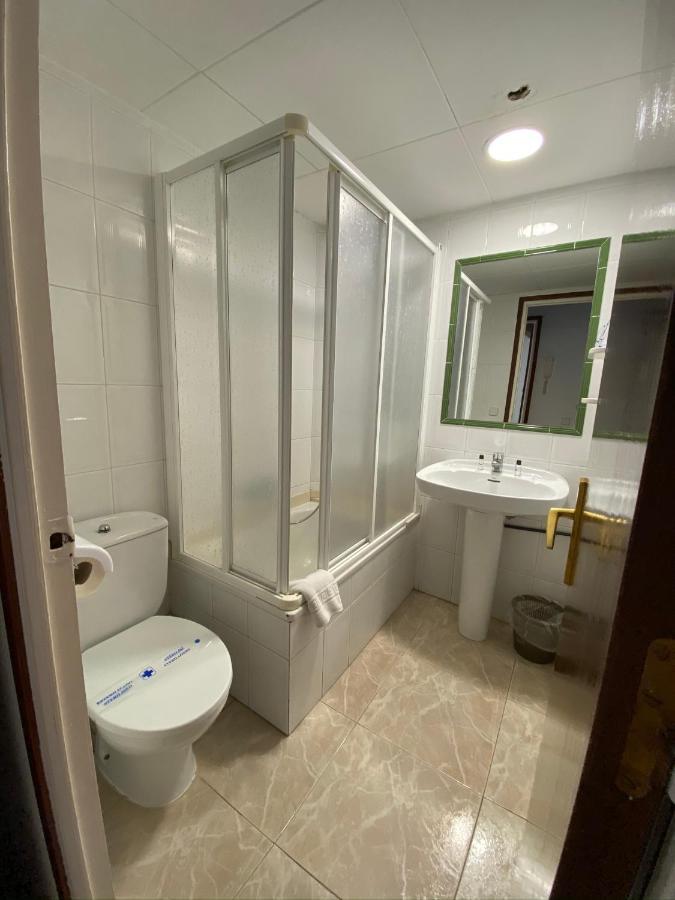 Apartamentos Mitus Canet De Mar Eksteriør bilde